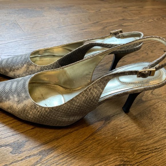 Calvin Klein Snakeskin slingback heels with pointed toe size 7.5 - Picture 2 of 3